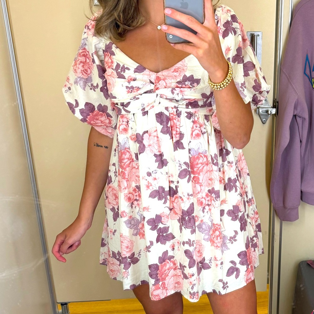 Flower puff sleeve mini dress